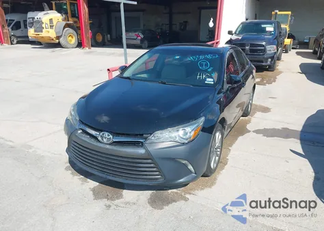 2017 Toyota Camry Se z USA, uszkodzony, nr VIN 4T1BF1FK3HU746450